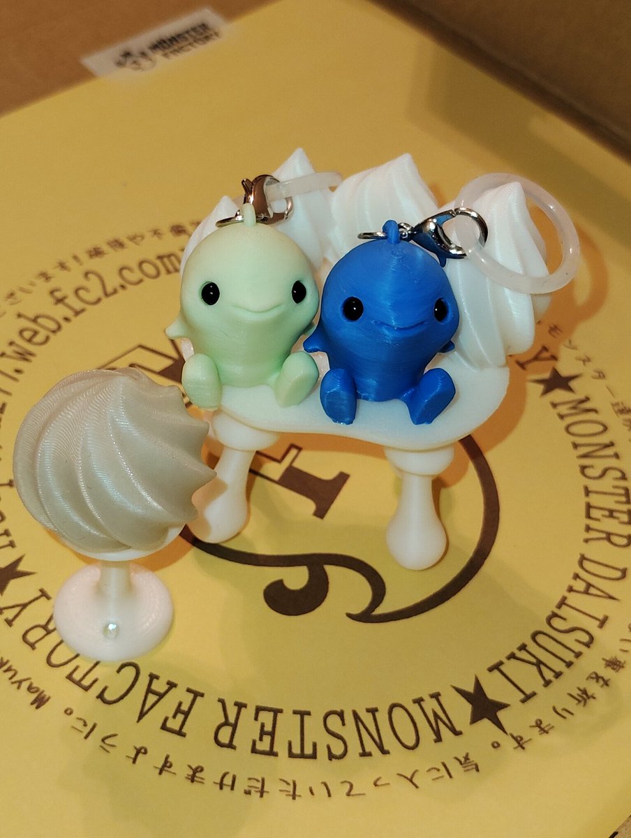 カナリア tweet media