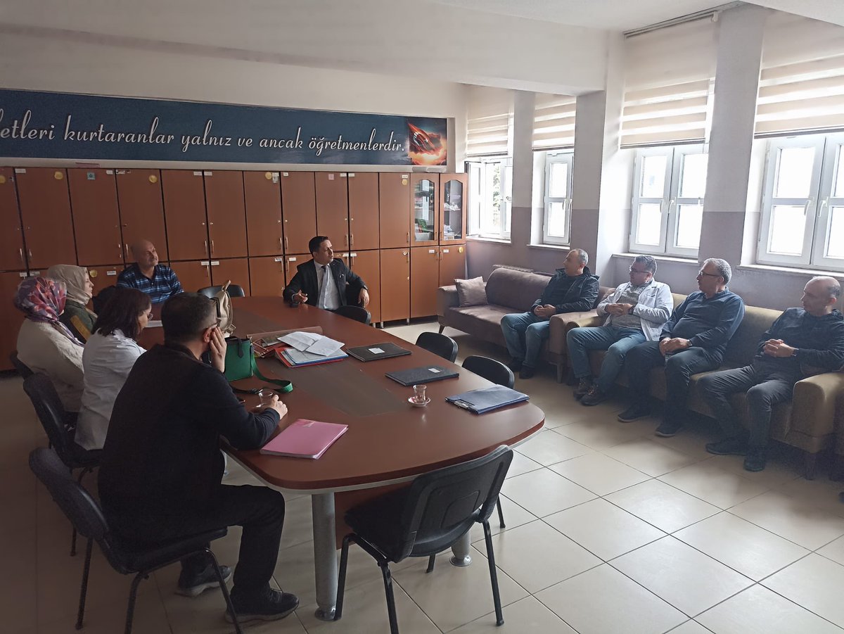 Simav İlçe Milli Eğitim Müdürlüğü tweet media