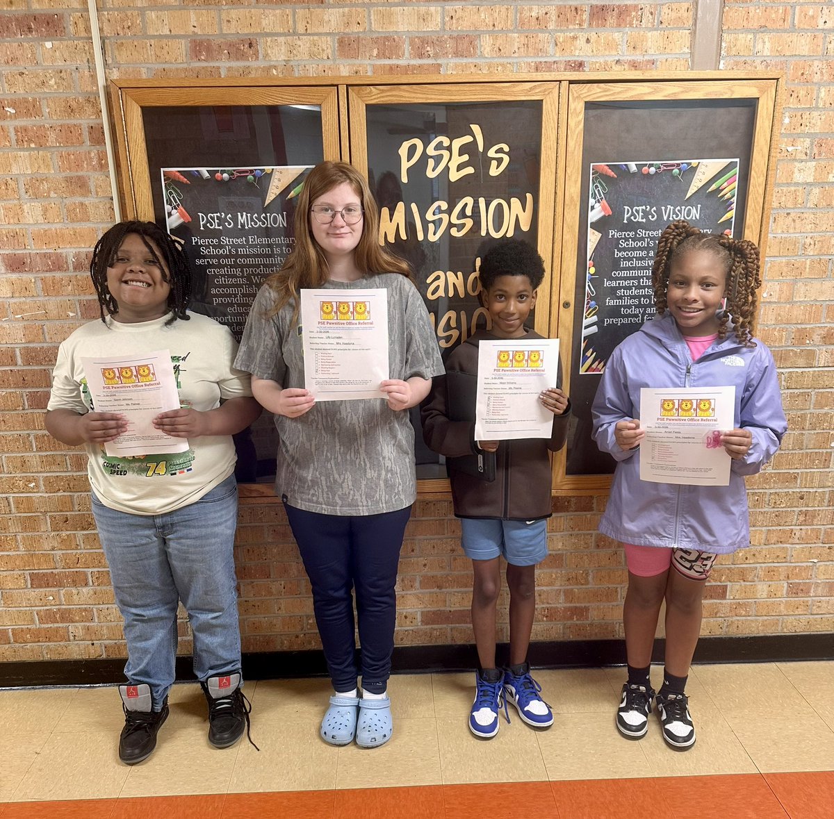 Pierce Street Elementary tweet media