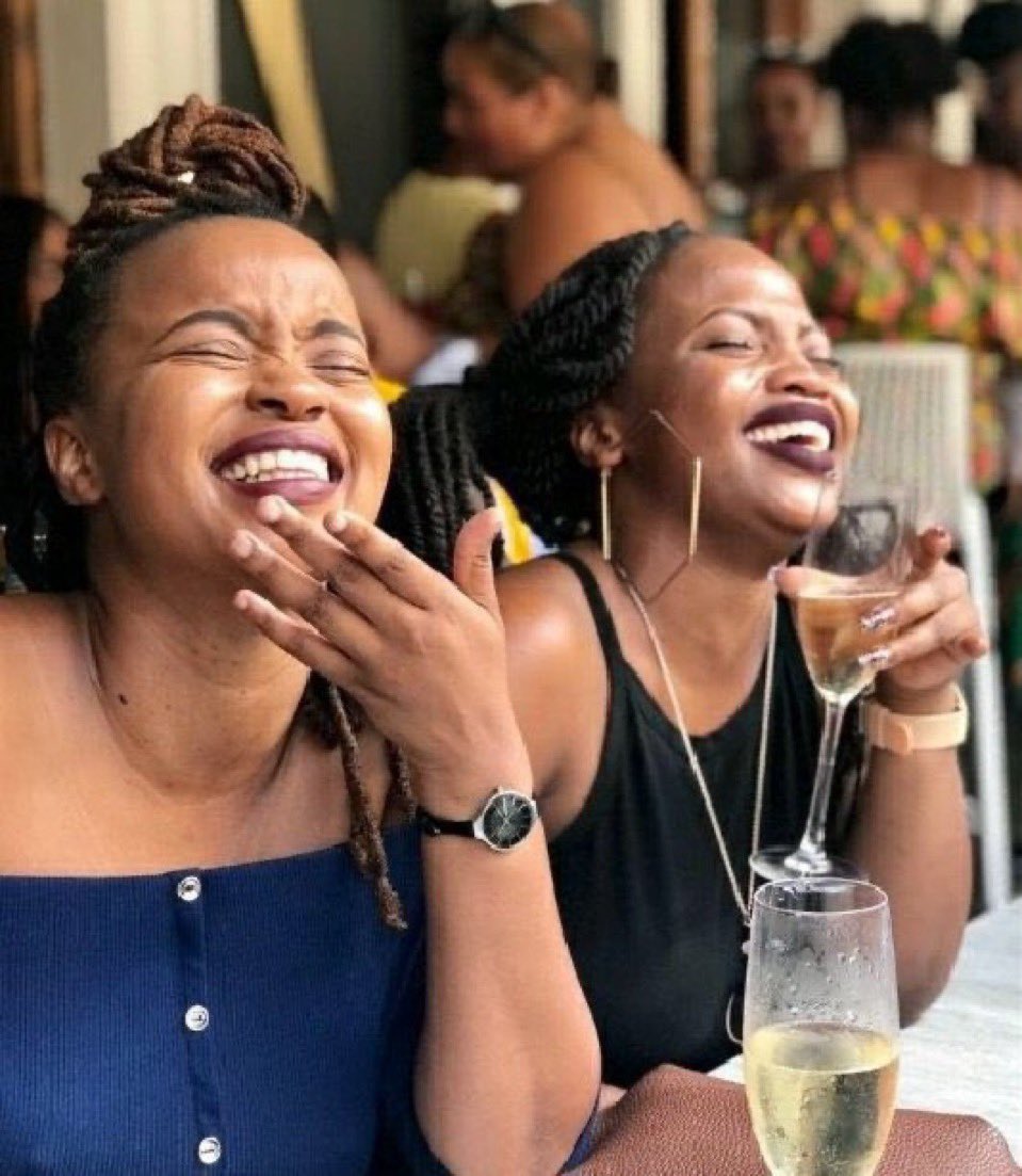 𝔼𝕟𝕟𝕪 tweet media