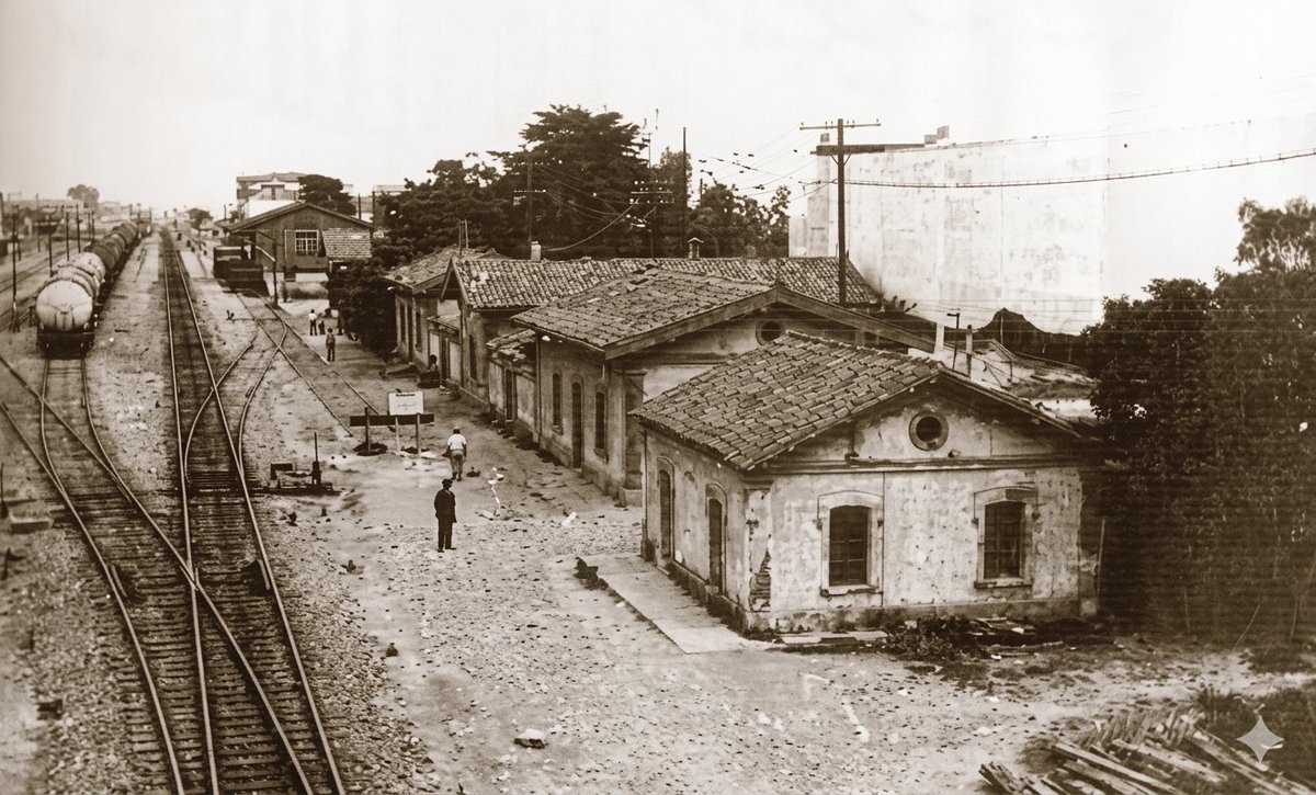 Bvemike's tweet photo. La estación de Getafe 1968 de Madrid a Badajoz https://t.co/e6yhGPENGF