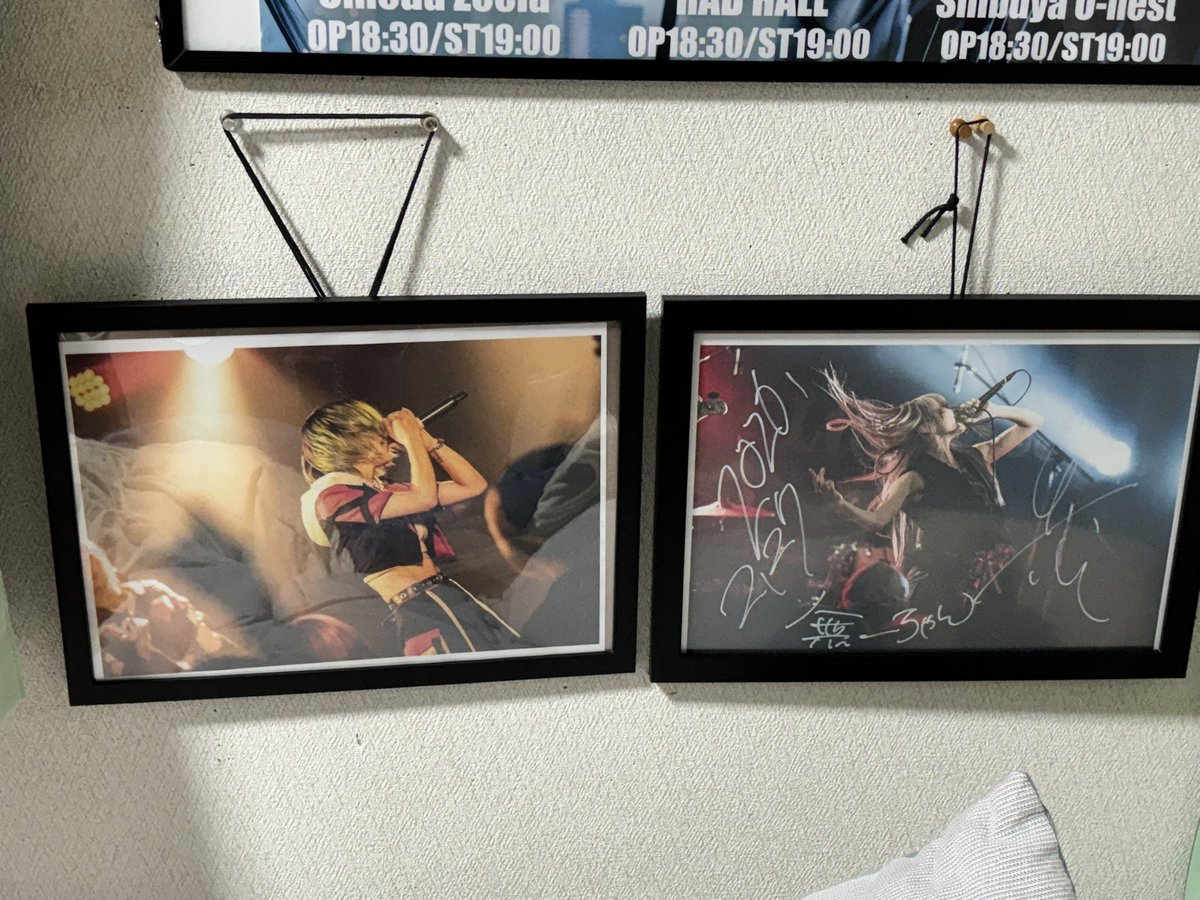 無ー🚬 tweet media