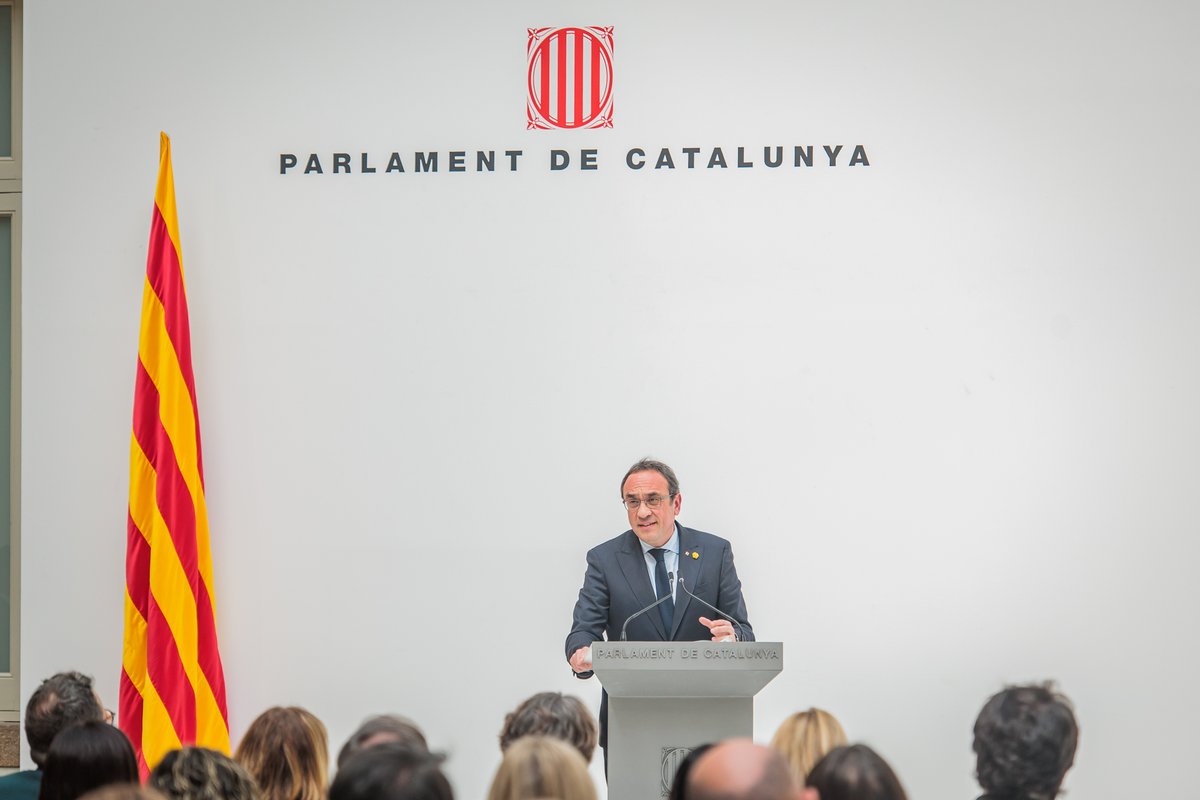 Parlament de Catalunya tweet media