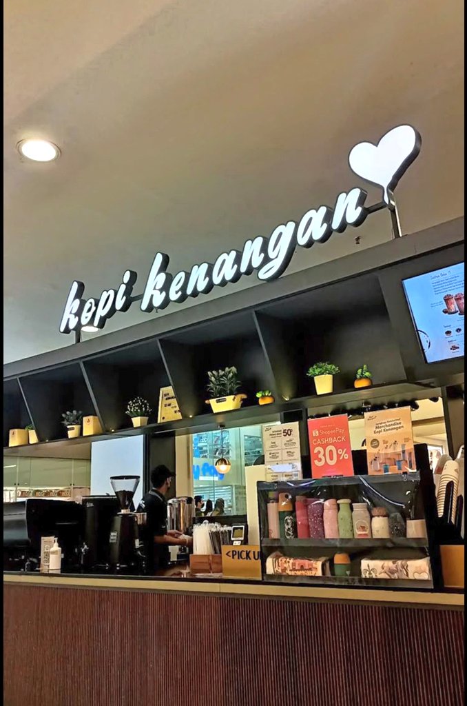 кιяαα☘️ tweet media