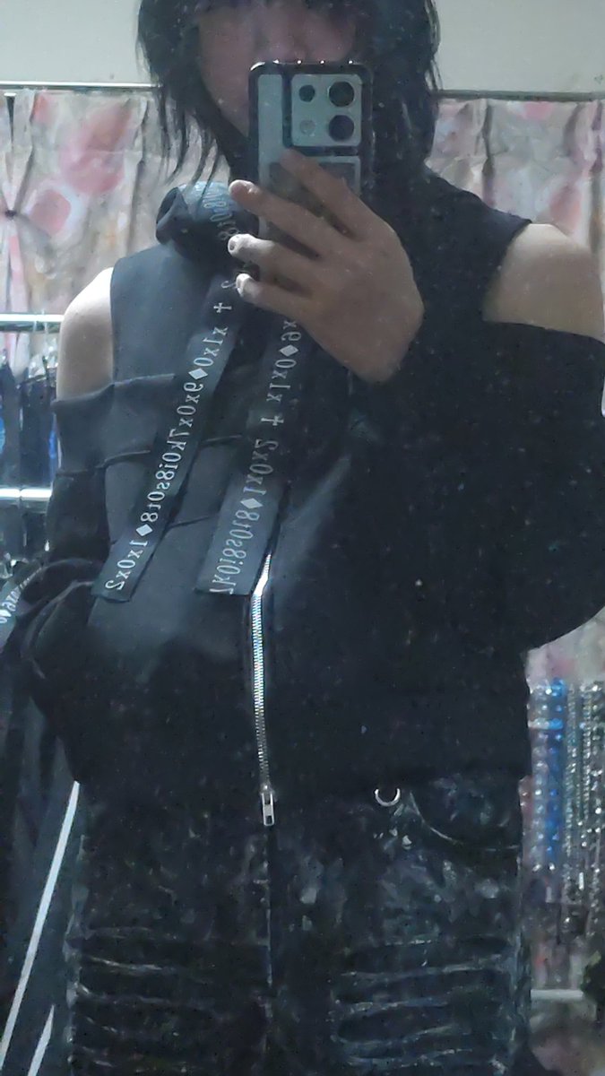 RT : (律)ࣨ☬🍶🍺🥃 tweet media