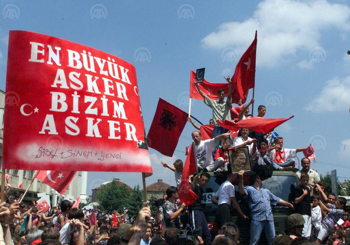 Militer Enstitü tweet media