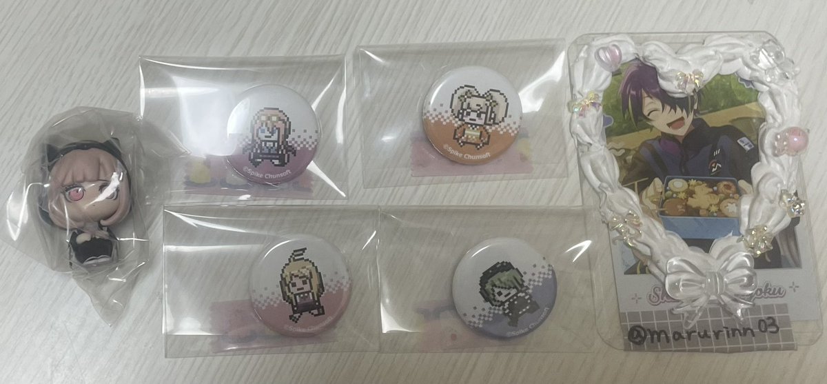 まるちろ tweet media