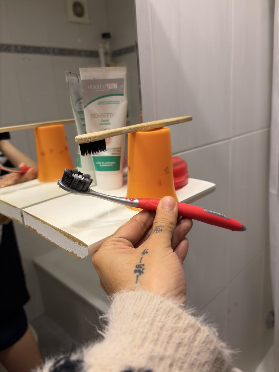 Tobubunsparce tweet media