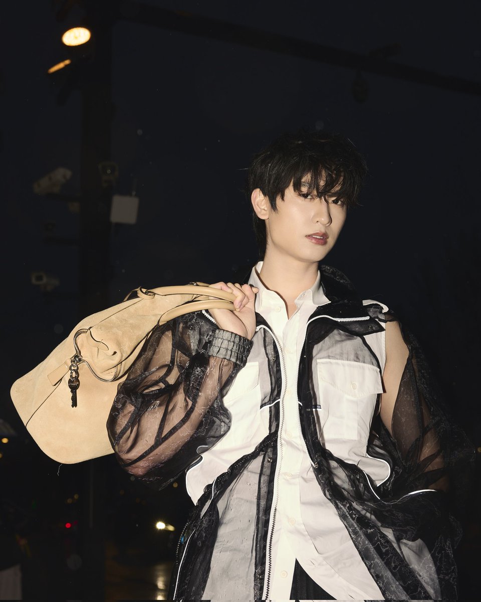 Praew Mag tweet media