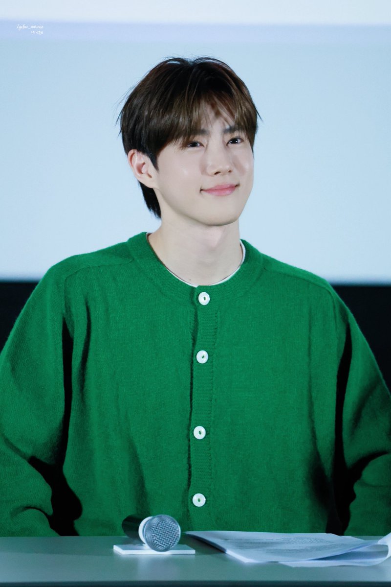 𝐋𝐲𝐜𝐡𝐞𝐞_𝐮𝐧𝐢𝐯𝐞𝐫𝐬𝐞 tweet media