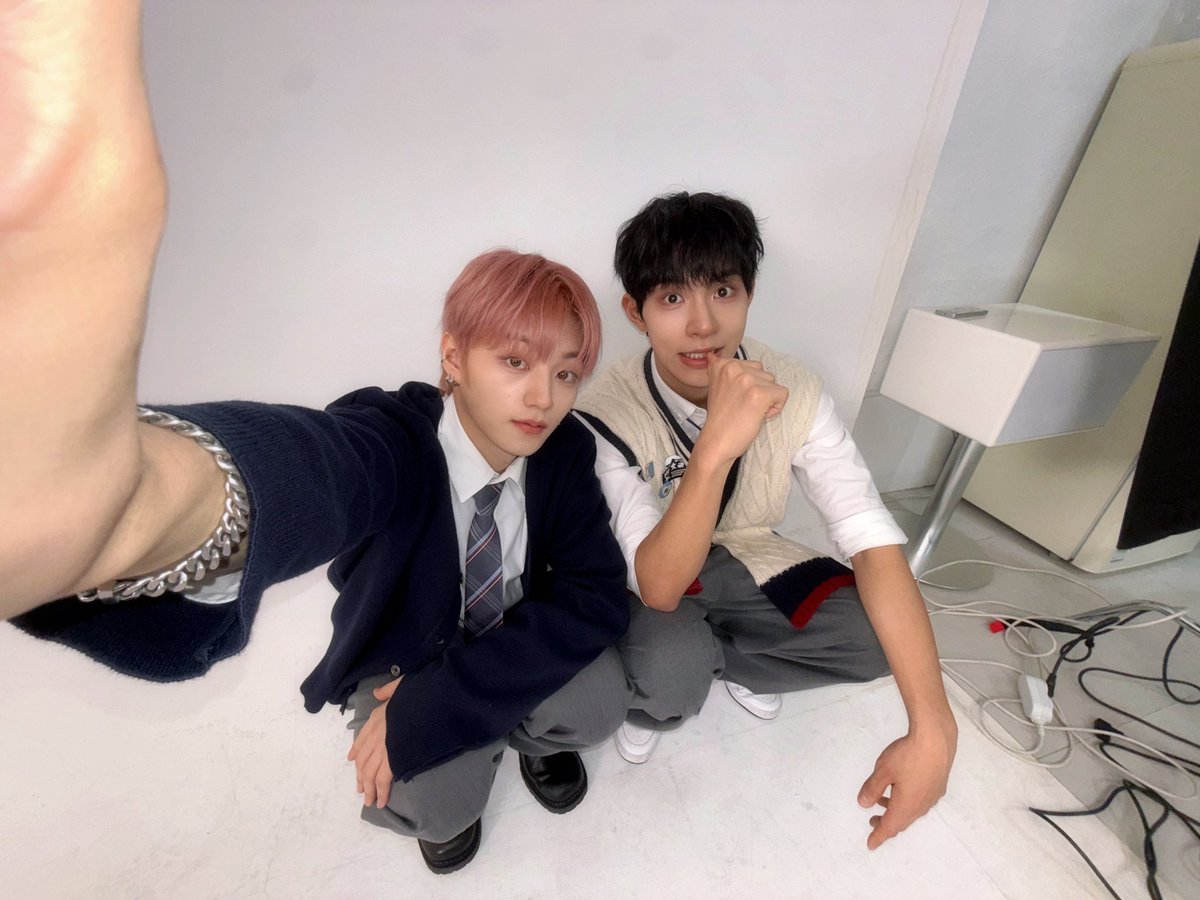 TIOT 티아이오티 tweet media