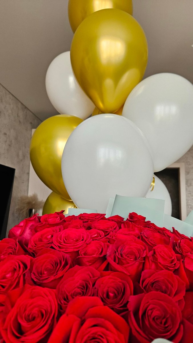 Мартовская tweet media