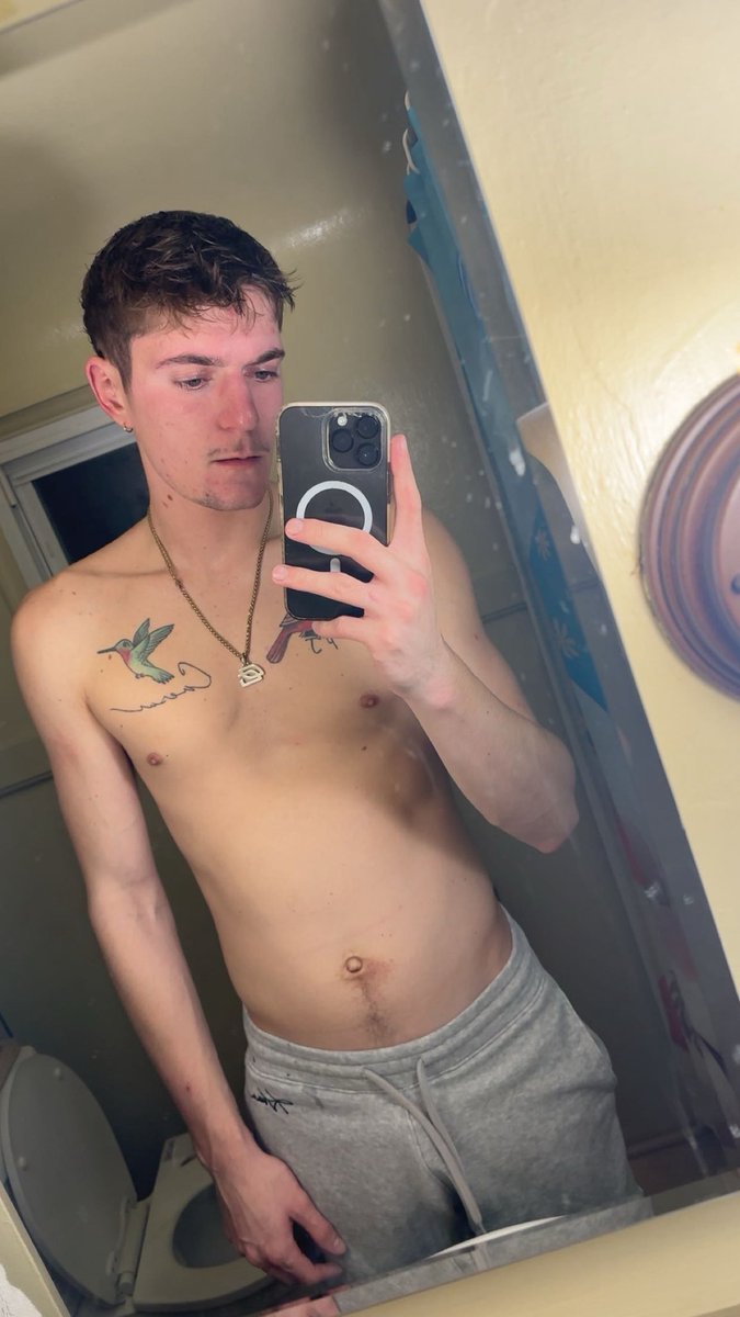 lil aches tweet media