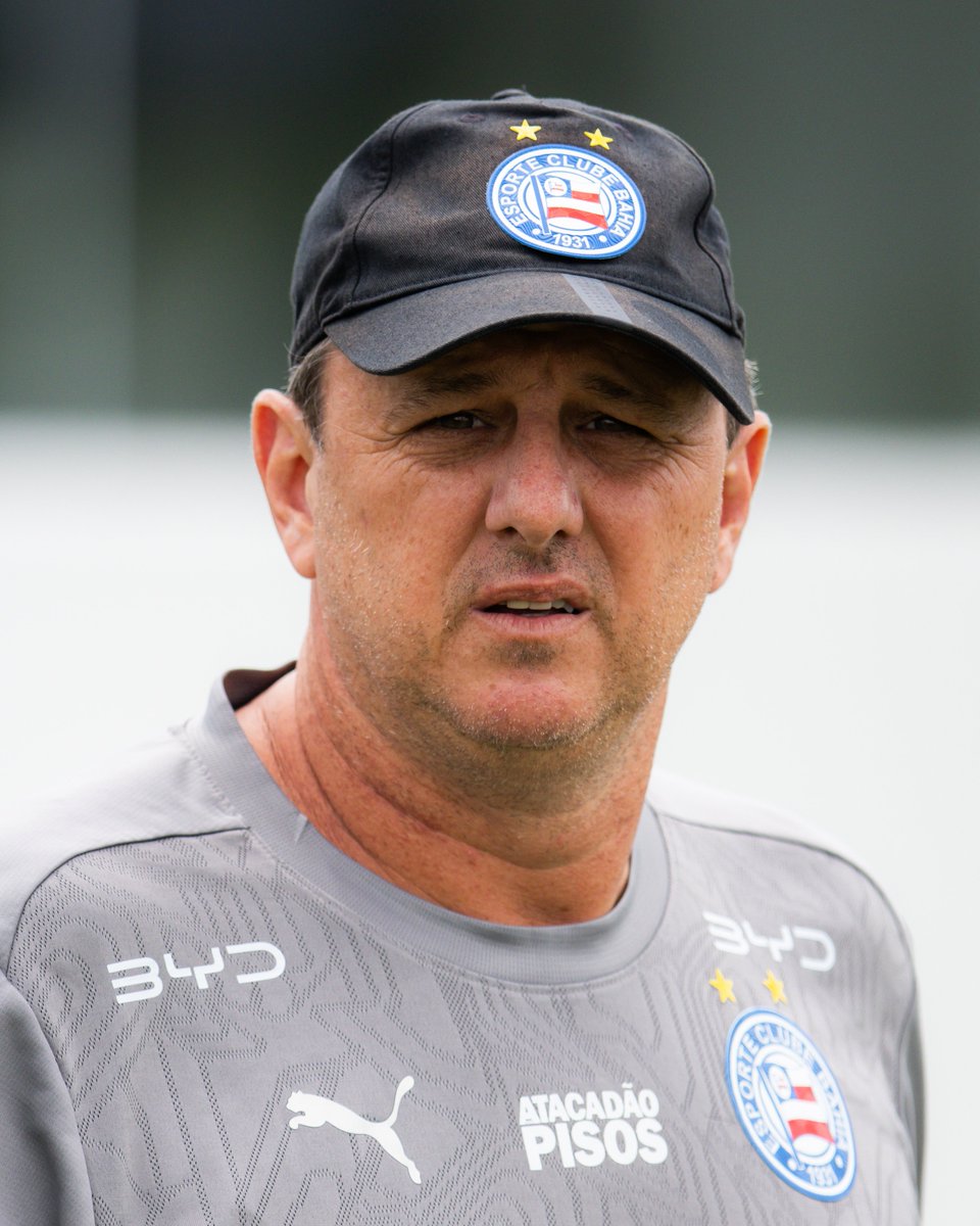 Vou de Bahêa tweet media