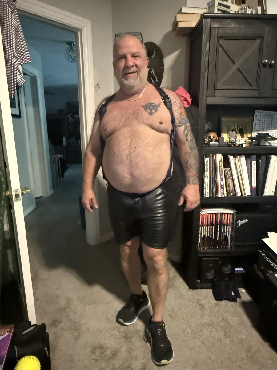 Txbear64 tweet media