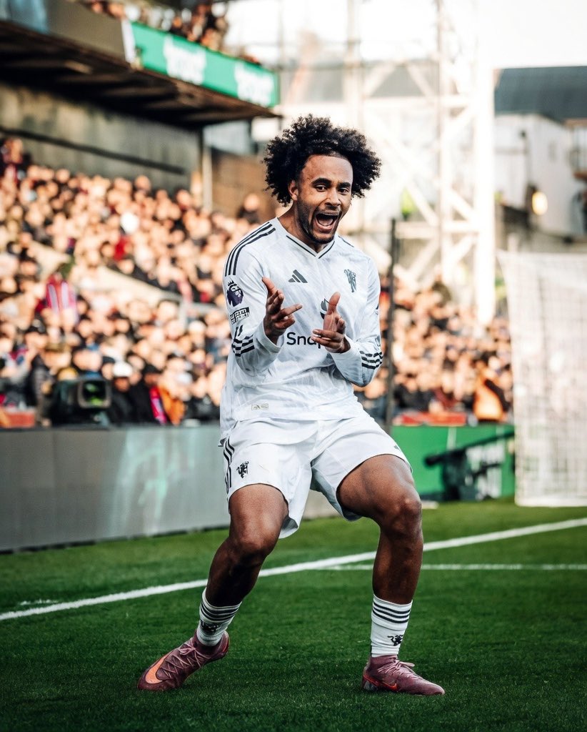 Joshua Zirkzee tweet media