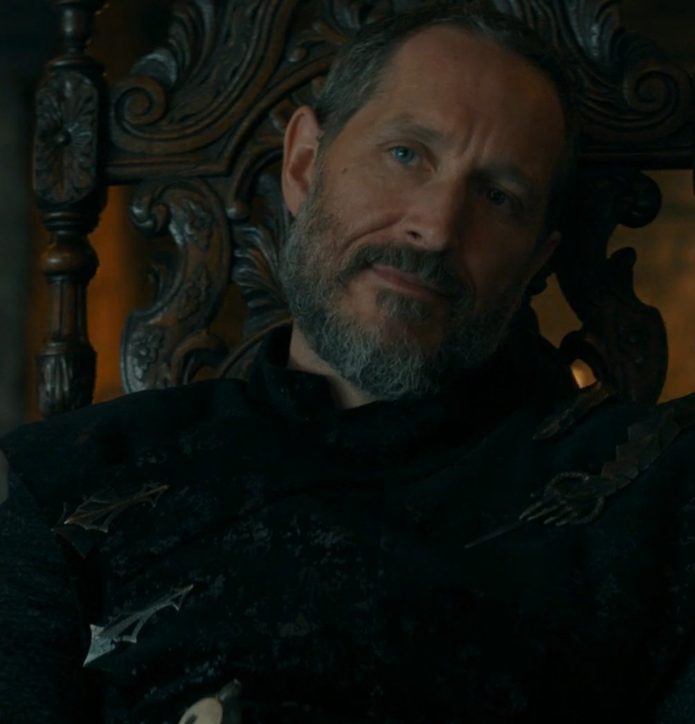 Hoe Morelli |A knight of the serving cunt era tweet media