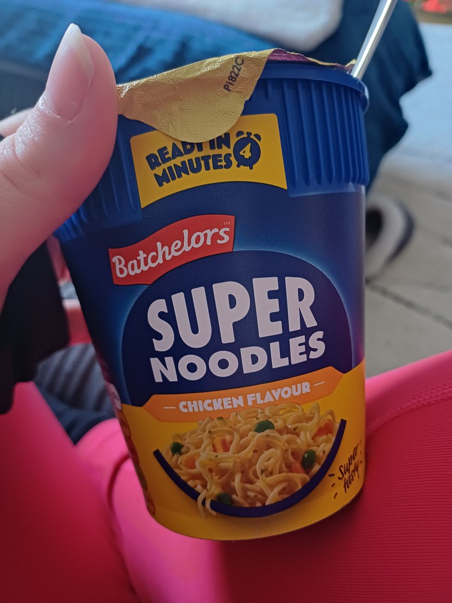 Mrs Quack tweet media