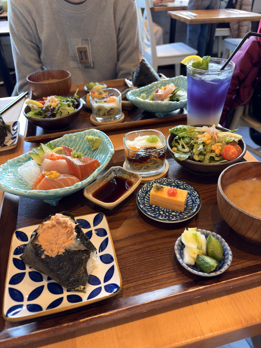 pickleton 🥒🌸✨ tweet media