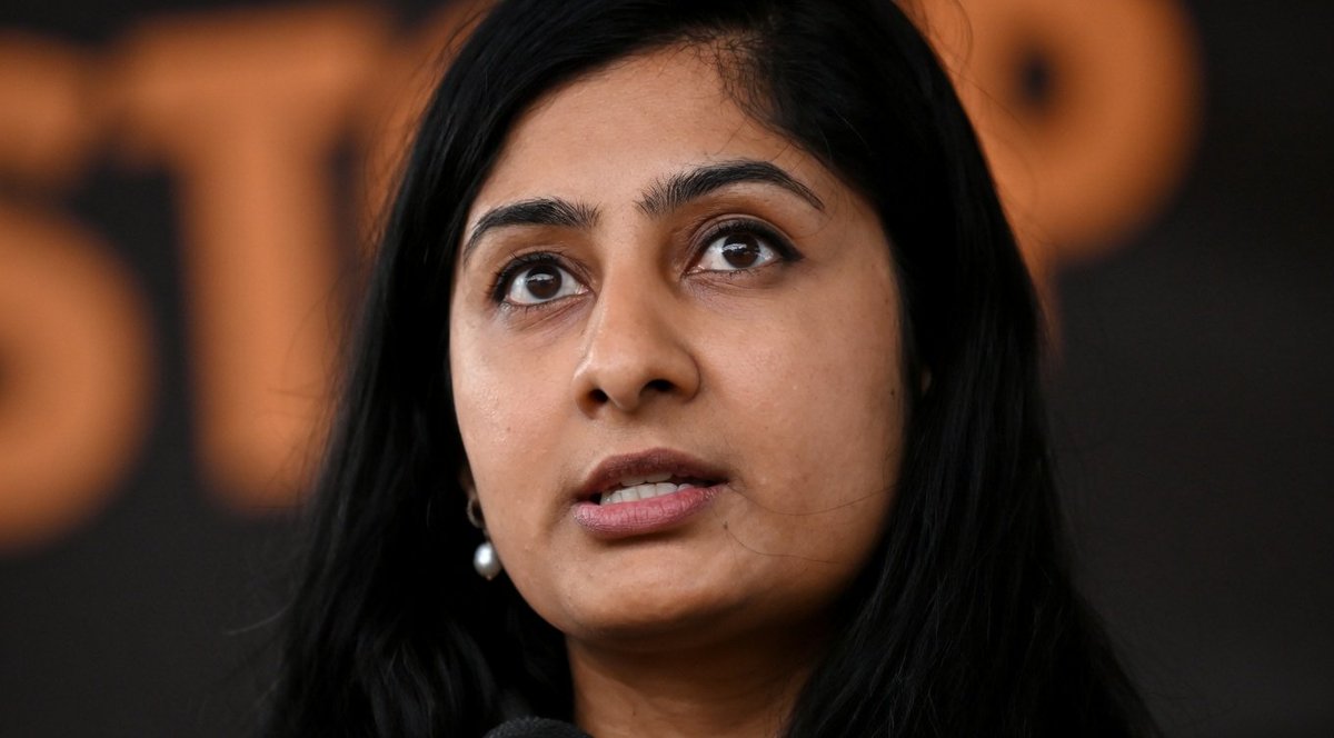 Christian tweet media