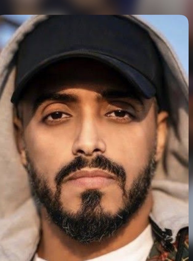 قورجس tweet media