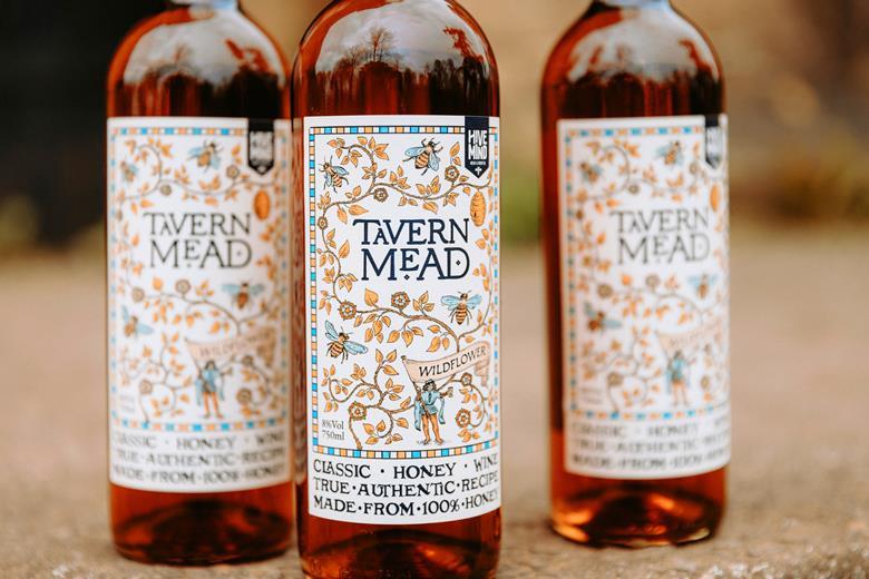 meadlovers's tweet photo. UK: Hive Mind Mead rolls out a “proper” mead. https://t.co/NdPPuORiPw #mead https://t.co/VsxYDmRACZ
