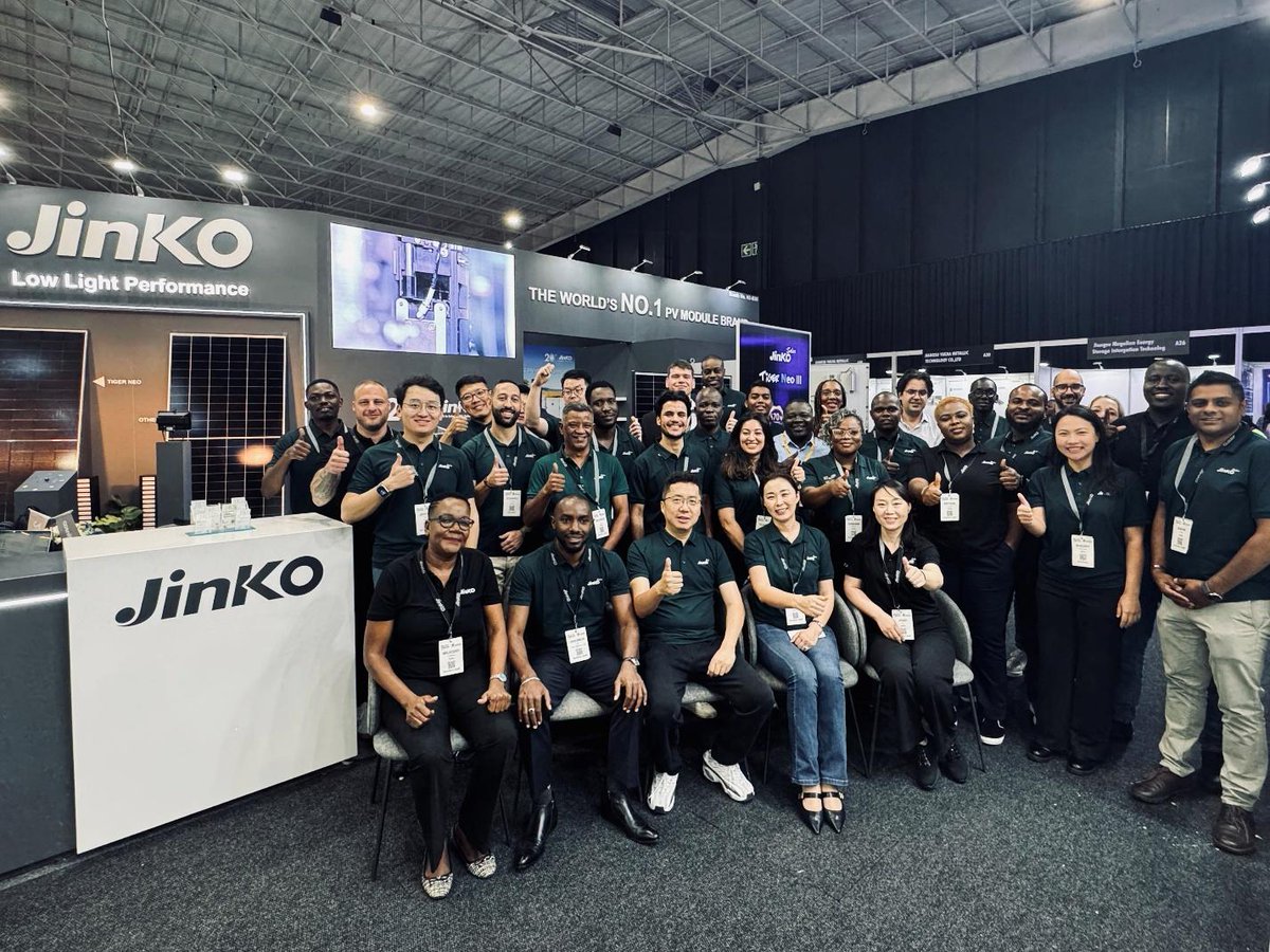 AFSIA_Official's tweet image. Member news
At Solar &amp;amp; Storage Live Africa 2026, @jinko_solar showcased Tiger Neo 3.0 modules &amp;amp; Sungiga G2 storage. The company also signed 1 GW+ in partnerships, reinforcing Africa’s solar expansion.

Read more: afsiasolar.com/jinko-tiger-ne…

#MemberNews #SolarPV #EnergyStorage