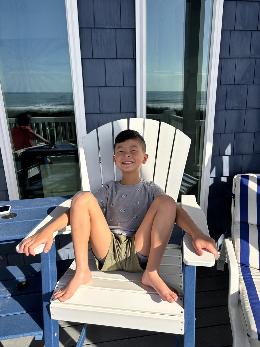 Trishajustbeingme… tweet media