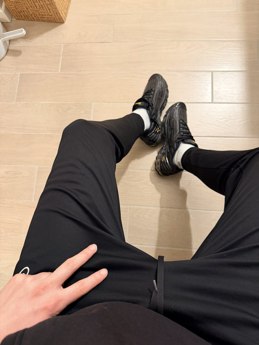 Evil Master 👑 tweet media