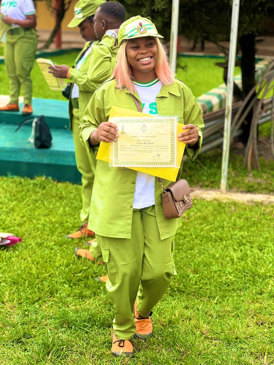 Mr Brass 🔶 tweet media