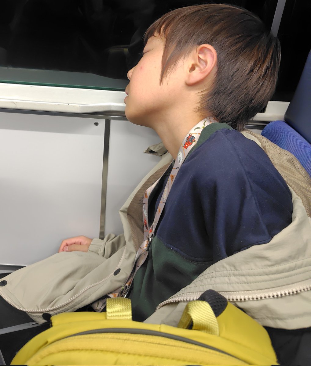 kajitea058's tweet photo. 年度末が静かに終わります。
今シーズンは色んな場所で、沢山の大会に参加させて頂きました。
これも、ストアさんとボランティアスタッフの皆さんのおかげ。
どんな天候でも、どんなに朝早くても、参加者のために運営いただき感謝です。
来期もどうぞ宜しくお願いします。
いつも帰り道はこうです
↓ https://t.co/AMiUwRI18K