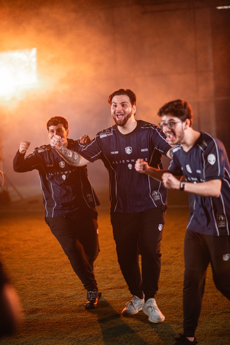 ATUALIZADO tweet media