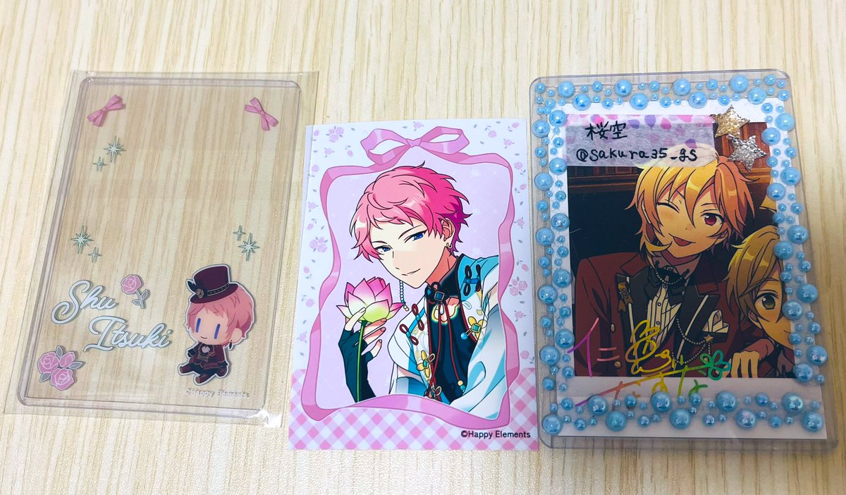 sakura35_gs's tweet photo. 【交換】あんスタ ミニブロマイド＆硬質カードケースコレクション

譲:宗
求:ひなた

郵送での交換希望です。
お気軽にお声掛けください！ https://t.co/saD5Eavus4