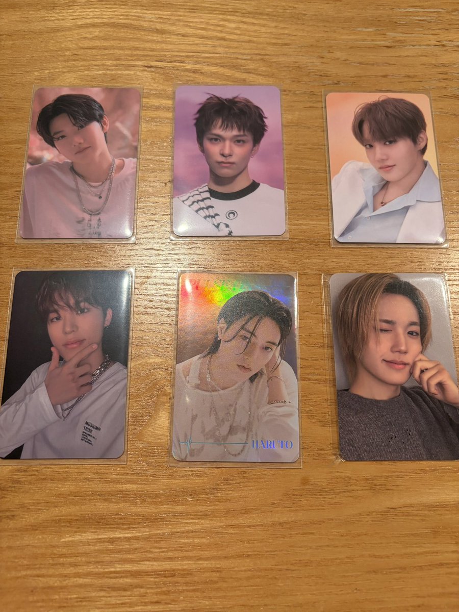 nanohak2's tweet photo. TREASUREトレカ交換
⭐️[PULSEONSEOUL] TREASURE TRADING PHOTOCARD
譲)ジュンギュ　アサヒ　ドヨン　
　ジョンウ　ハルト

求)ジフン　ジェヒョク

⭐️購入特典トレカ
譲)ドヨン

求)ジフン　ジェヒョク

#TREASURE交換 https://t.co/caUUoJeghX