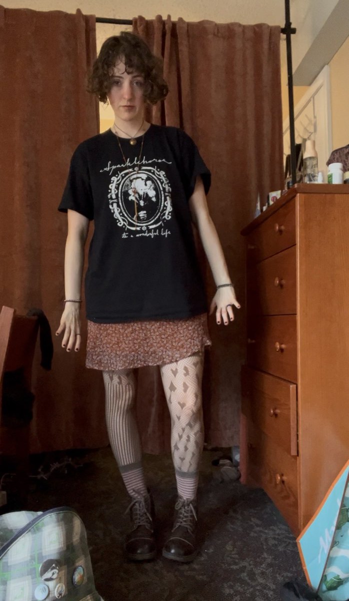 Λllyuzer tweet media