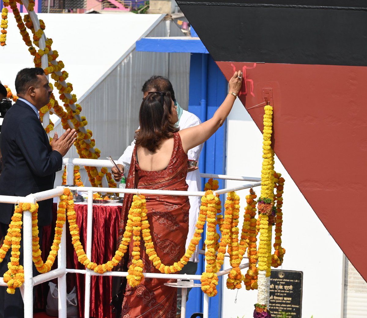 SpokespersonNavy tweet media