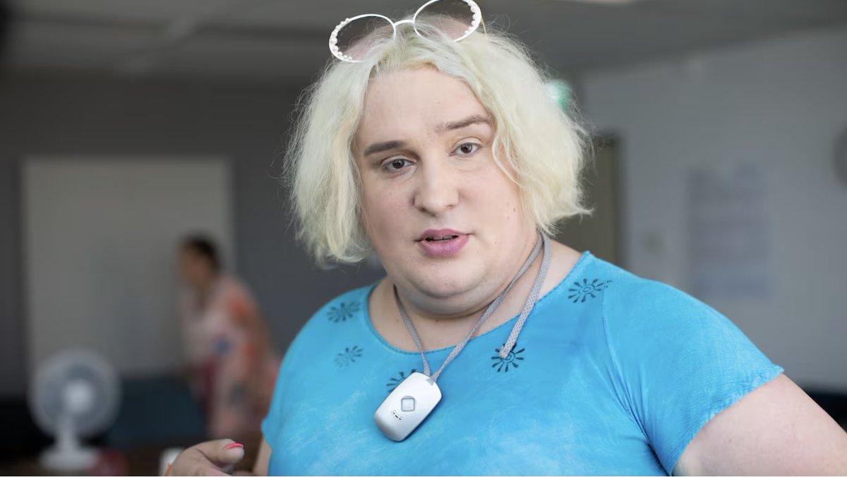 Julie Bindel tweet media