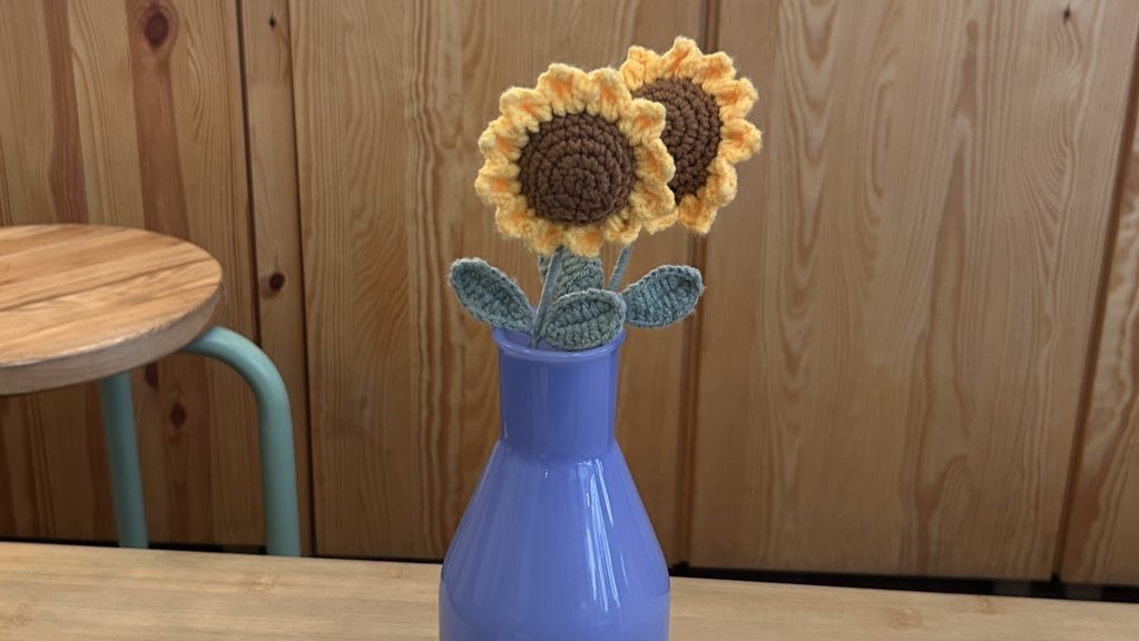 forget-me-not tweet media