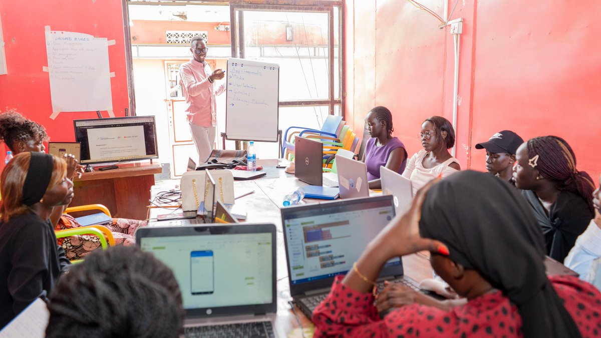 GoGirls ICT Initiative tweet media