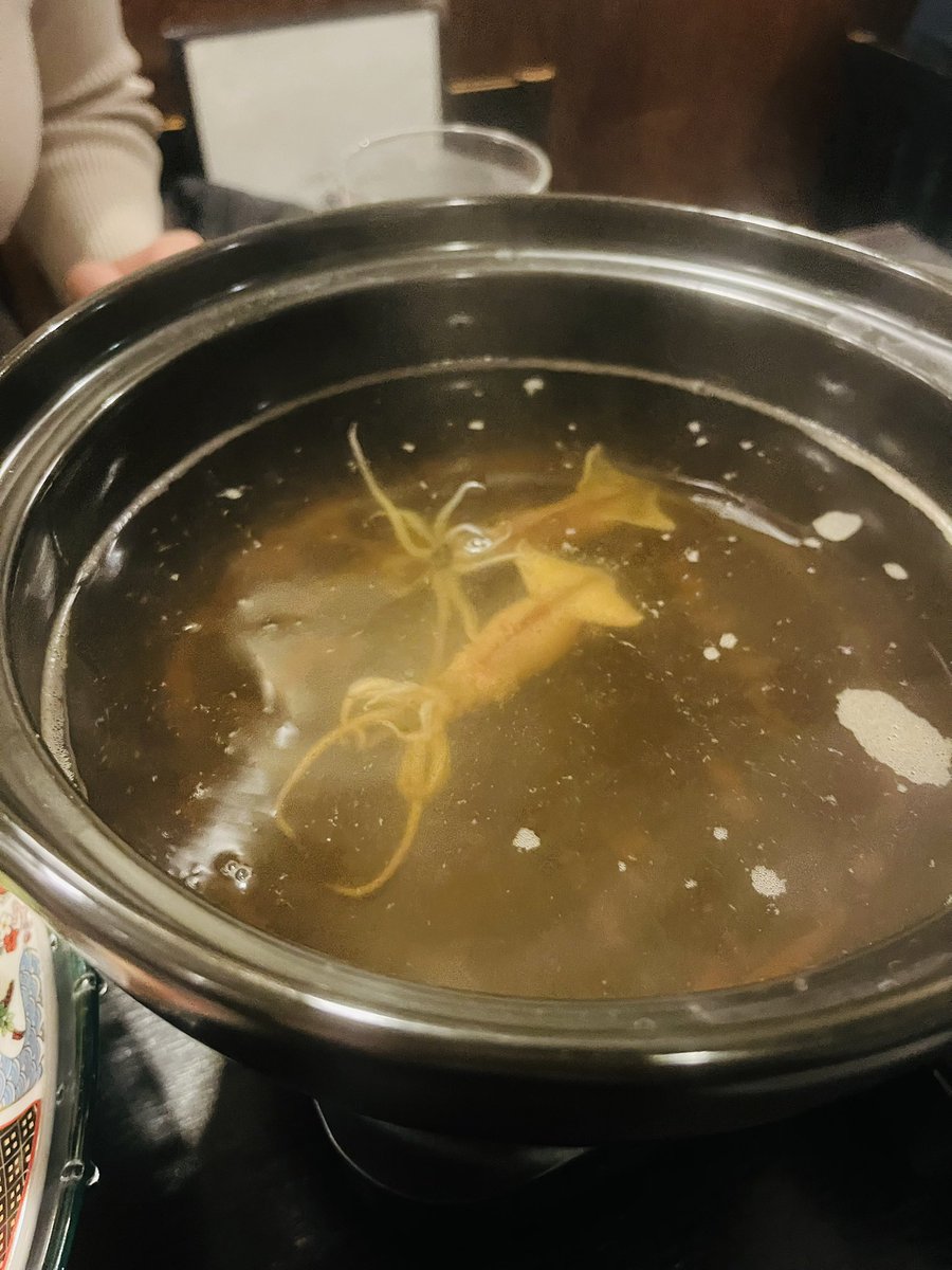 Sスワロフスキー tweet media