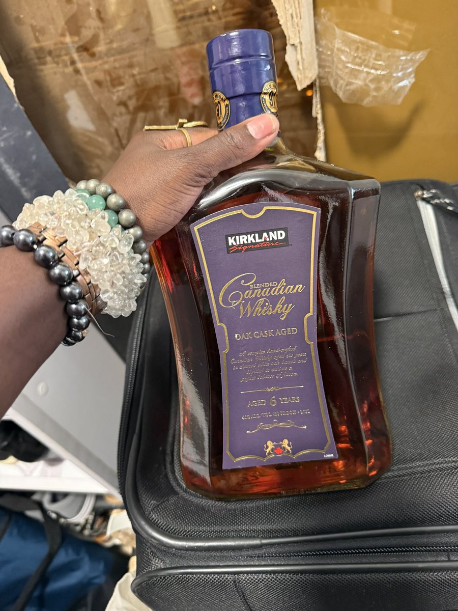 Somoina Kapeen tweet media