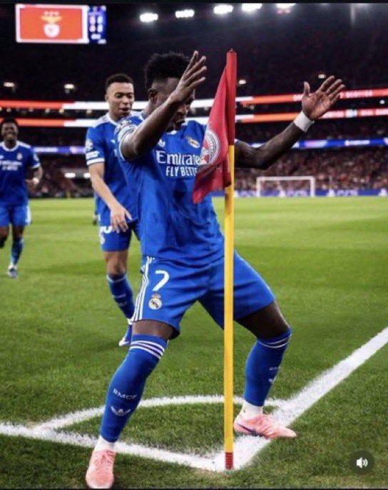 Liam Piti tweet media