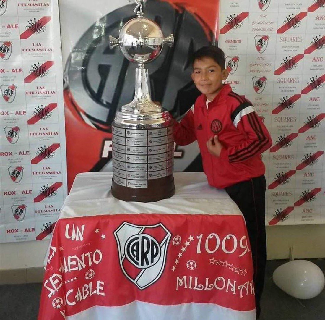 Dani 🐔 tweet media