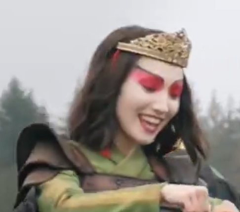 Fawᶻ 𝗓 𐰁 y tweet media