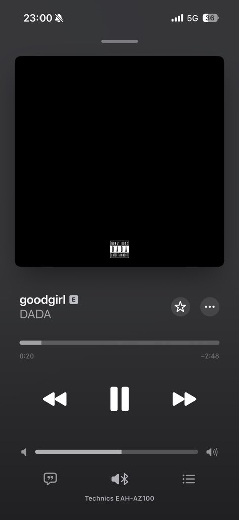 せんち tweet media