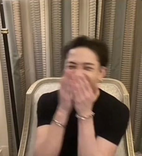 Mari ✨️ tweet media