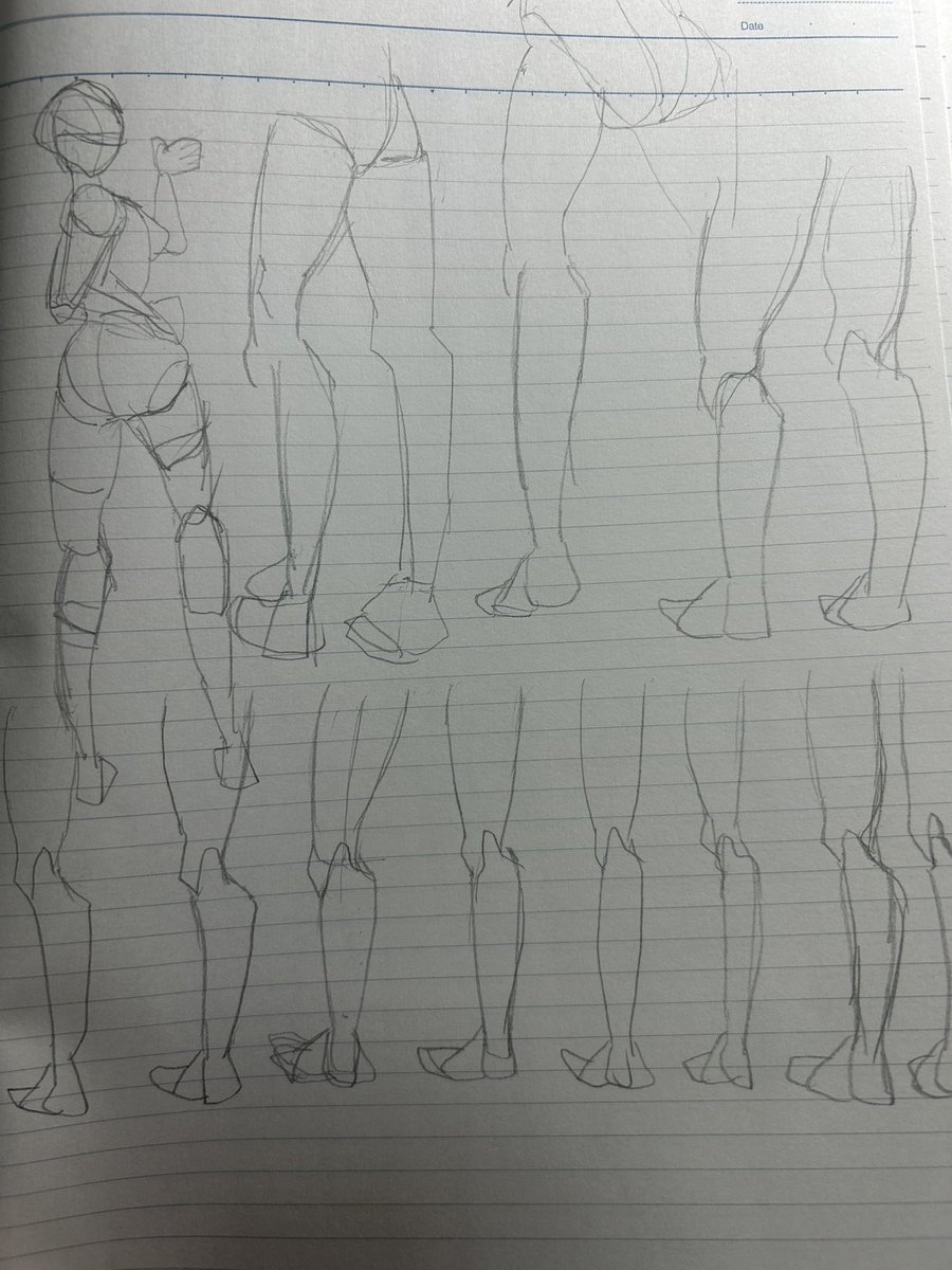 keep_on_trying_'s tweet photo. 久々に描いた！Pinterestで見つけたもので練習。
長さを決めて描こうとしたら、今度は太さがわからず💦
本当に身体のことってわからないことだらけだ。
#クロッキー https://t.co/TyNRXWHpd3
