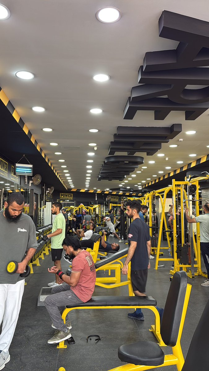 awad | Perfum tweet media