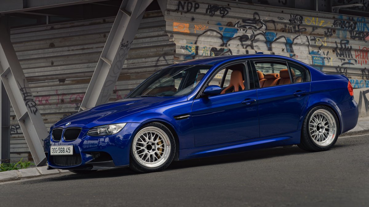 RECARO Automotive tweet media