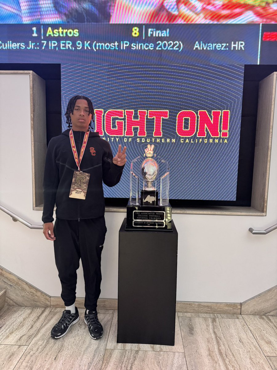 Trevor Scott tweet media